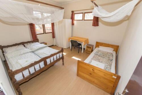 Lovasoa 4C Otel Antsirabe Dış mekan fotoğraf